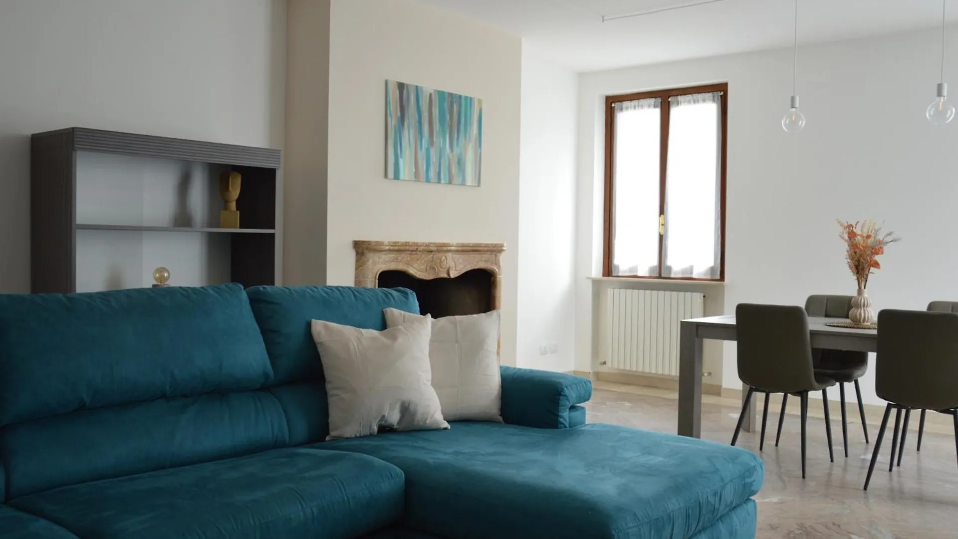 Arya Apartment Torre Boldone Italy
